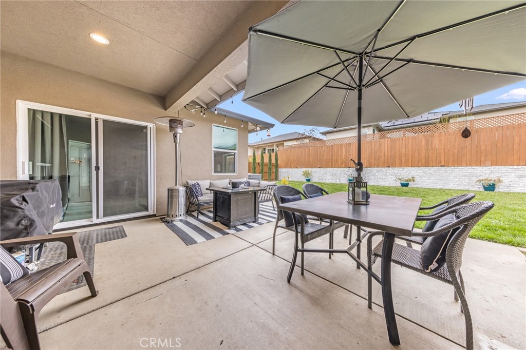 2958 Beaumont Avenue