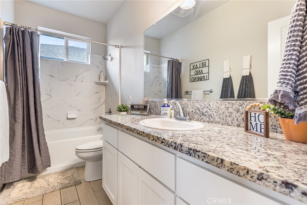 2958 Beaumont Avenue