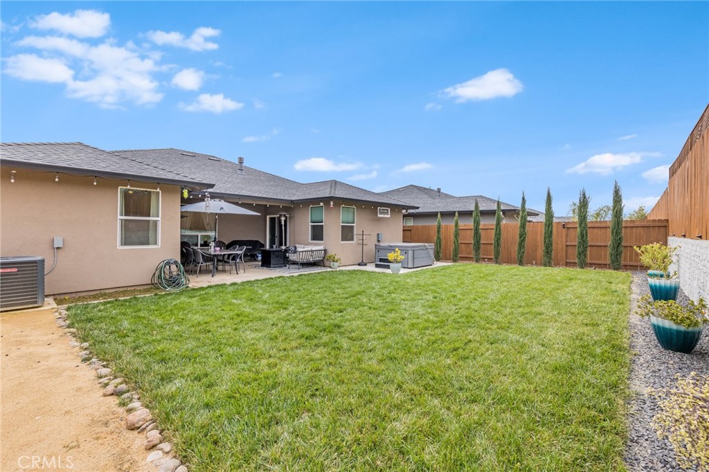 2958 Beaumont Avenue