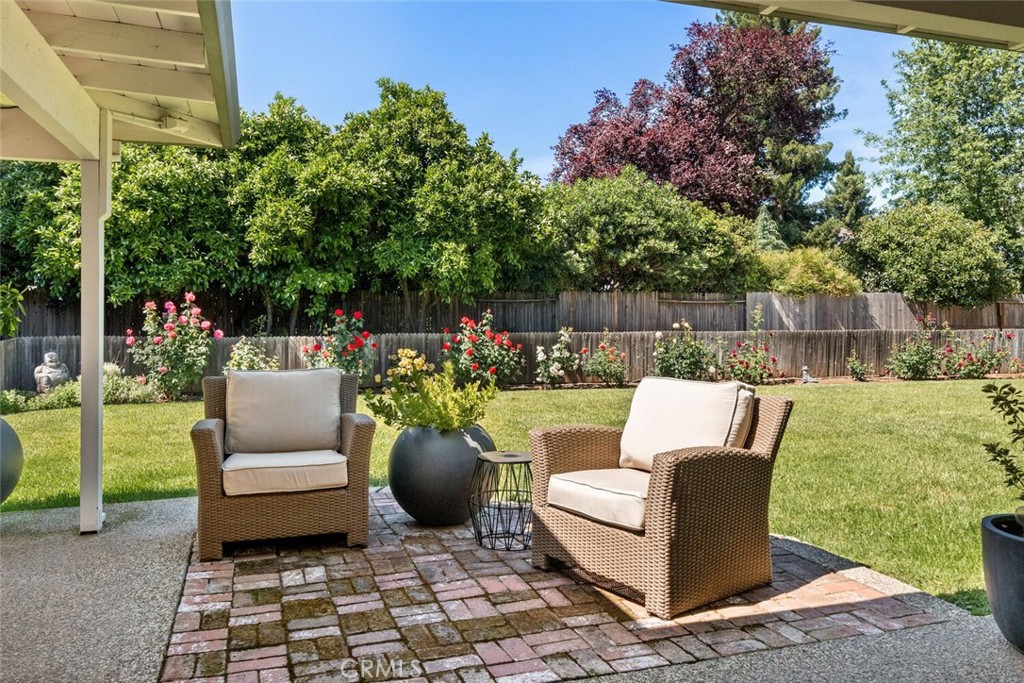 1514 Lazy Trail Drive