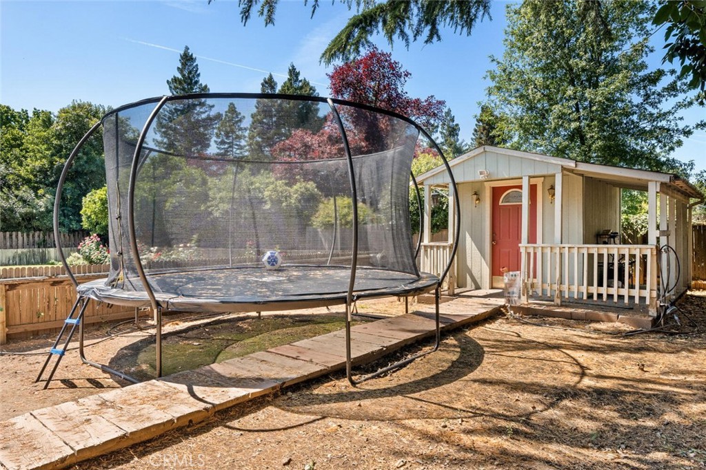 1514 Lazy Trail Drive