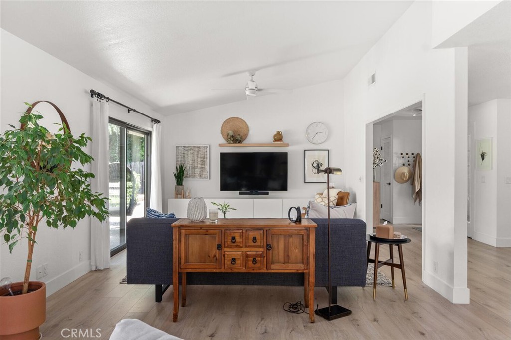 1514 Lazy Trail Drive