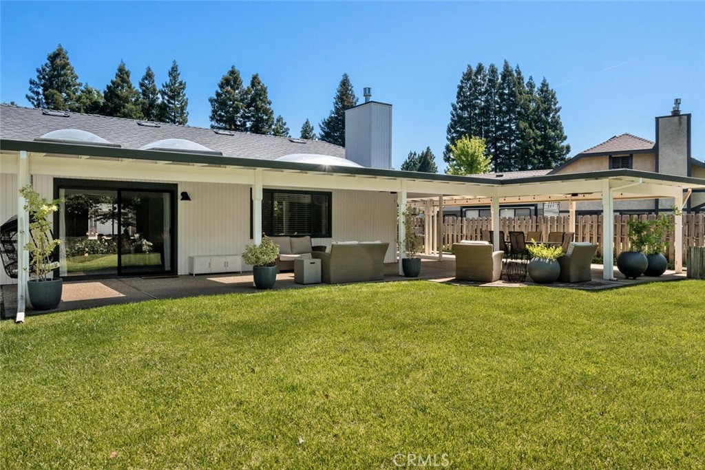 1514 Lazy Trail Drive