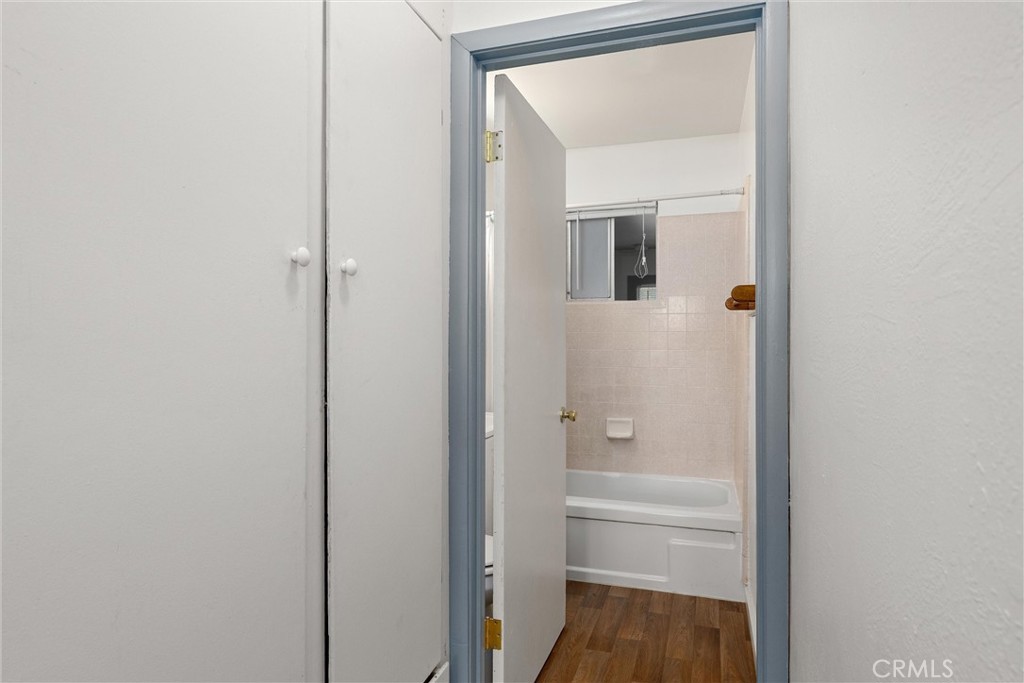 5577 Almond Street 1