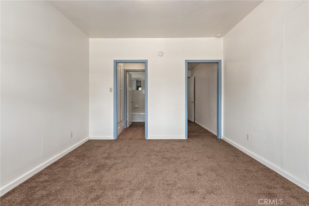 5577 Almond Street 1