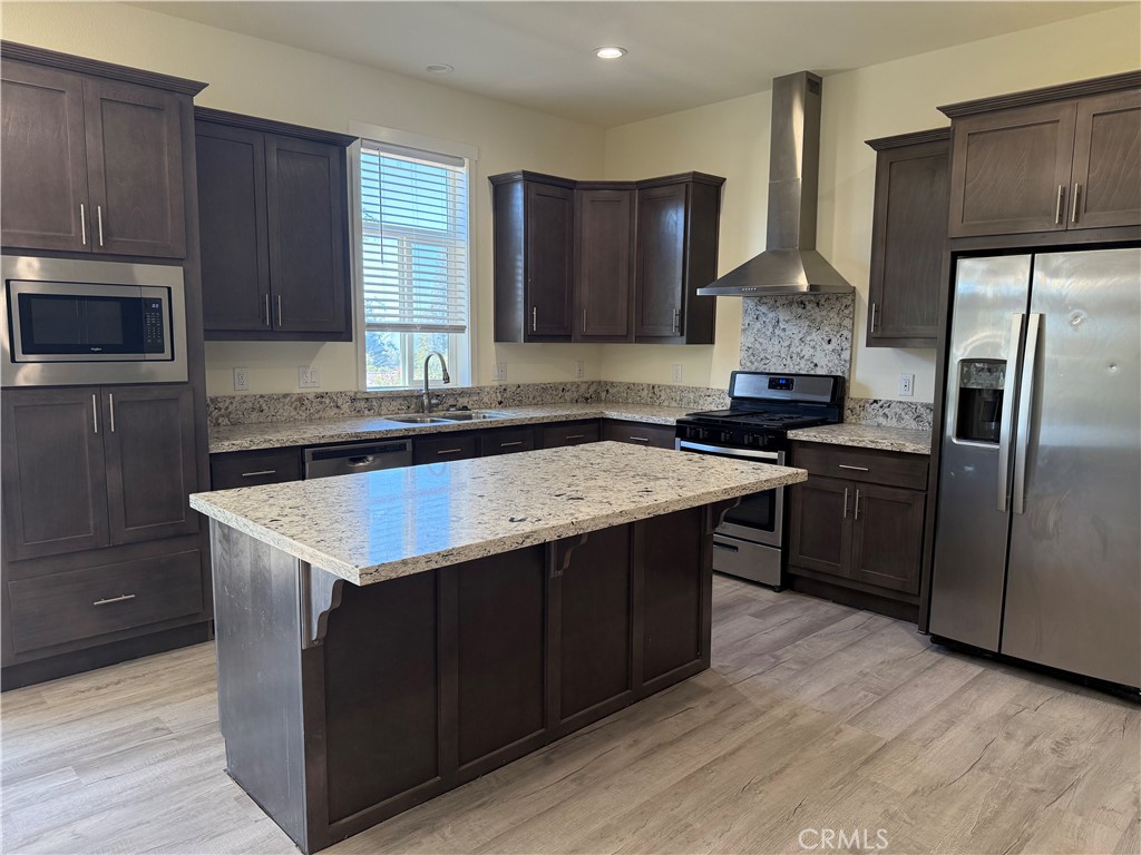 506 Montgomery Place