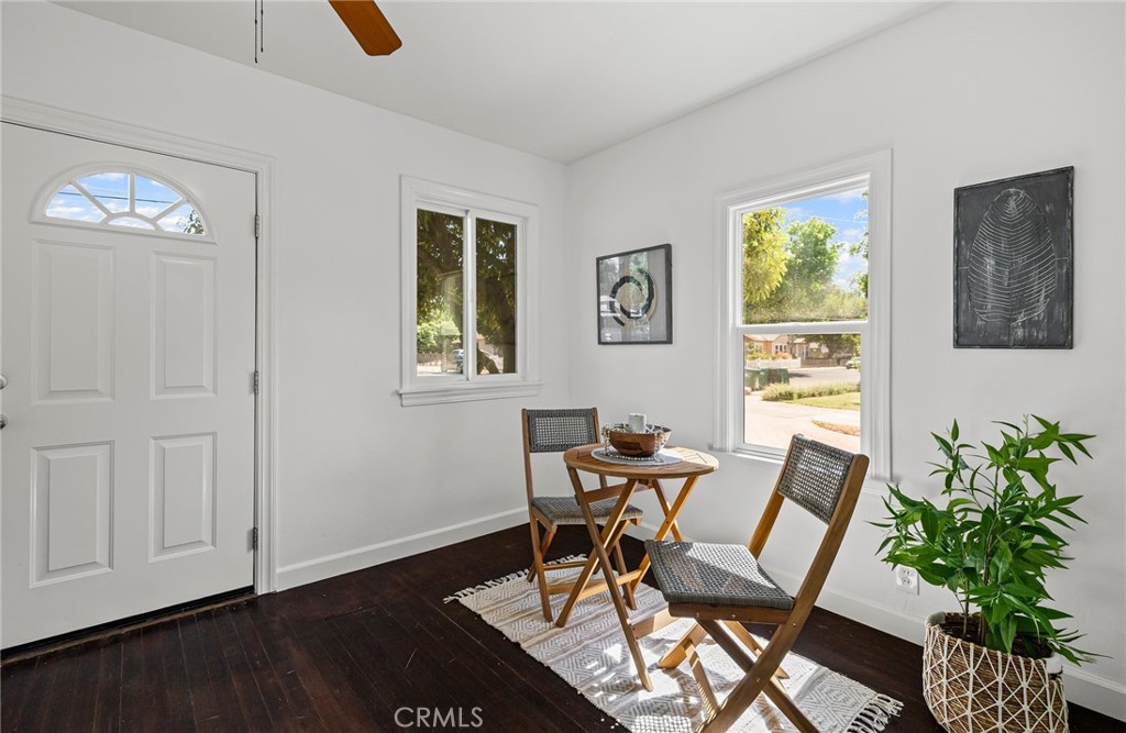 438 W 6th Avenue