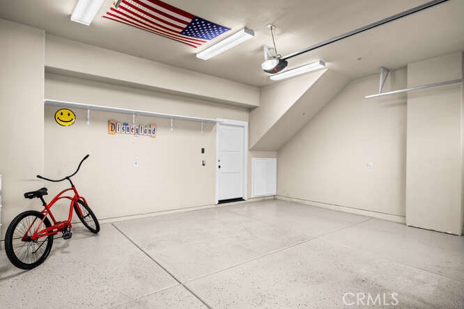 2234 Hutchinson Street