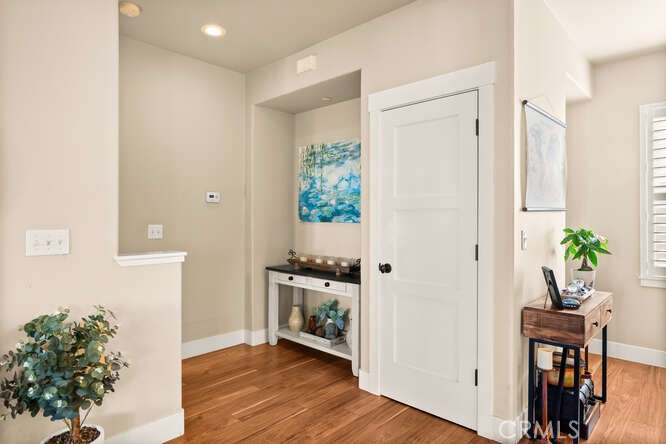 2234 Hutchinson Street