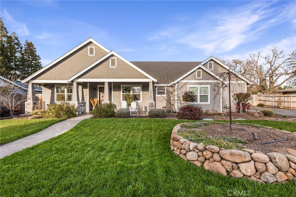 3424 Hackamore