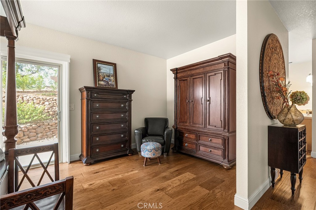 3560 Shadowtree