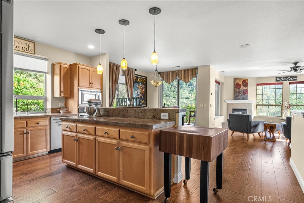 3560 Shadowtree