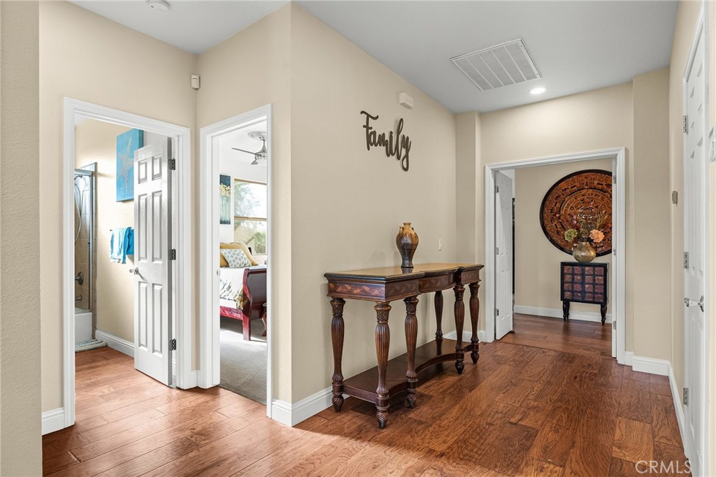3560 Shadowtree