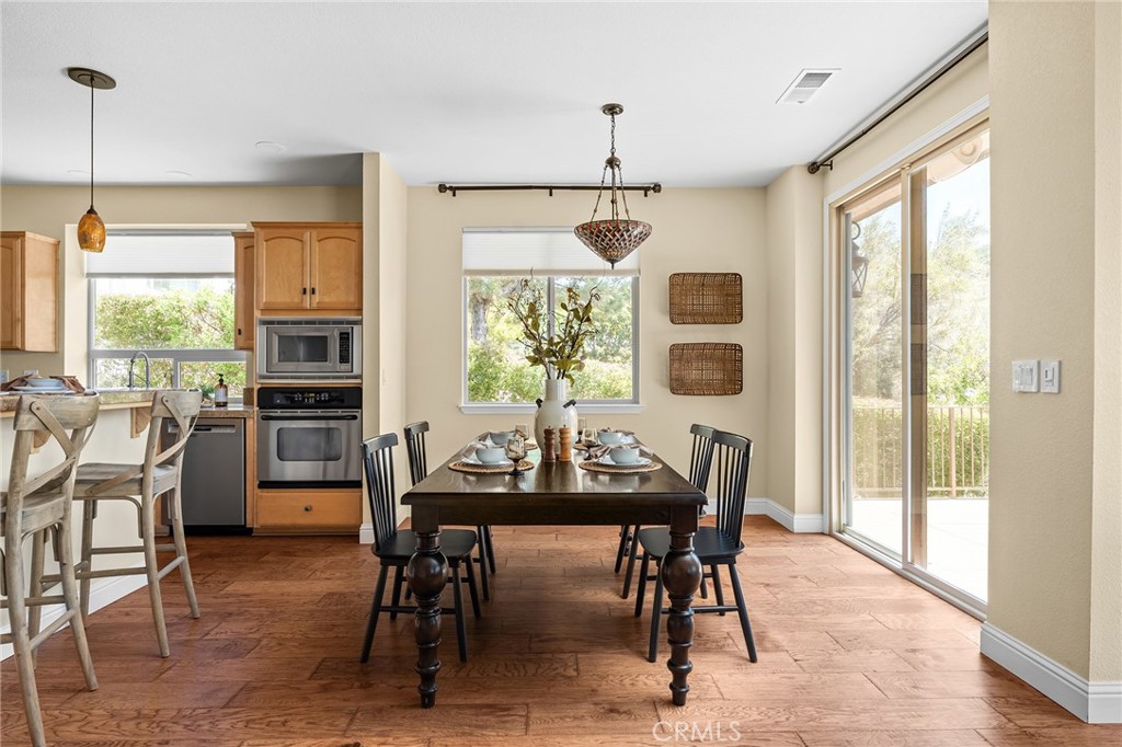 3560 Shadowtree