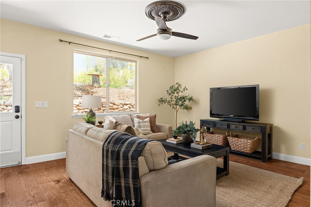 3560 Shadowtree