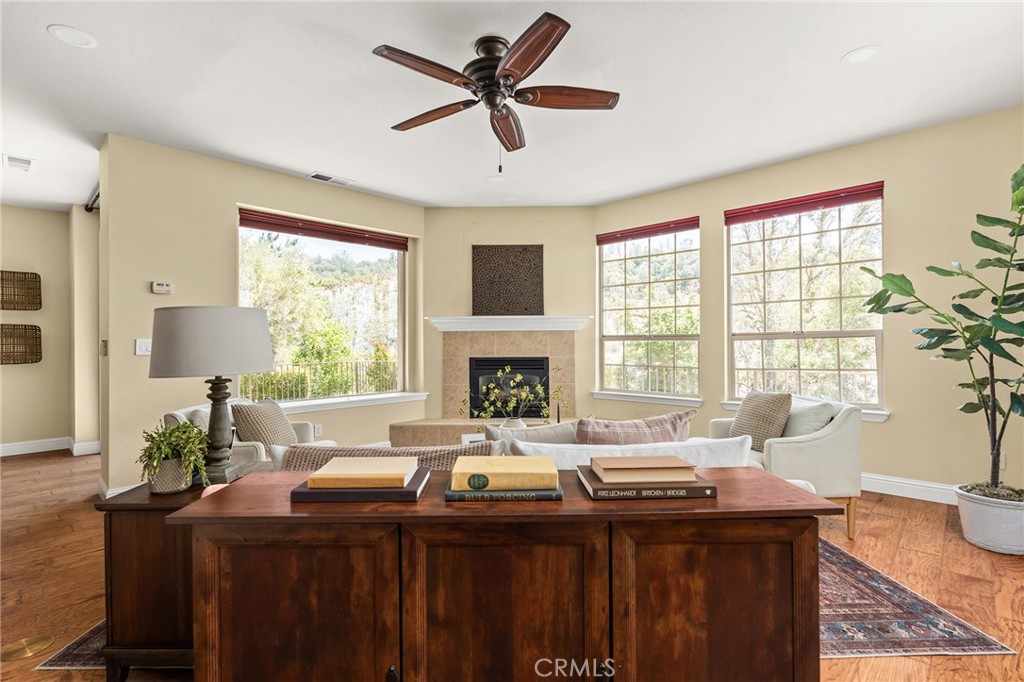 3560 Shadowtree