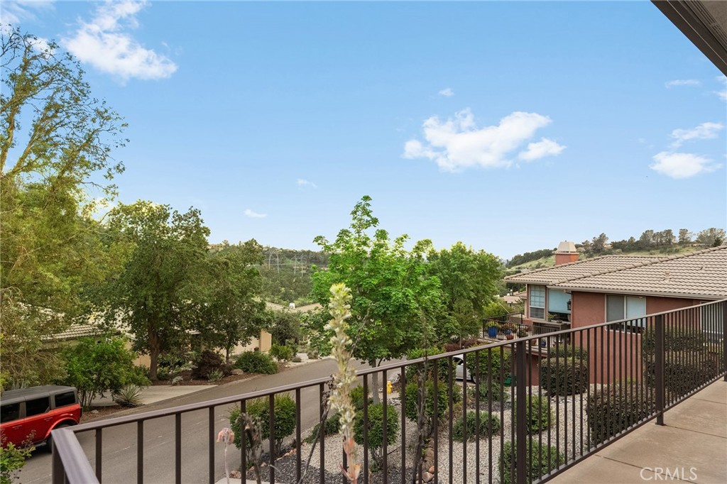3560 Shadowtree