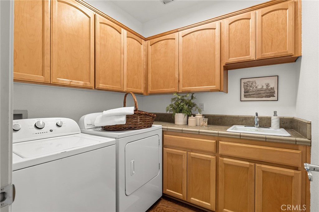 3560 Shadowtree