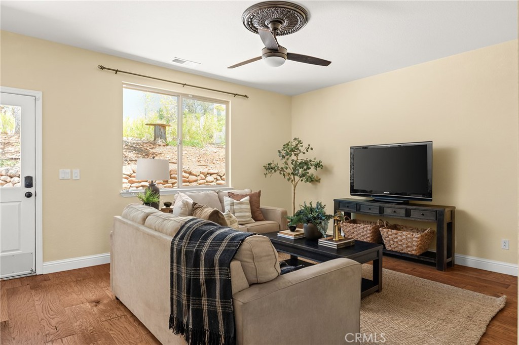 3560 Shadowtree