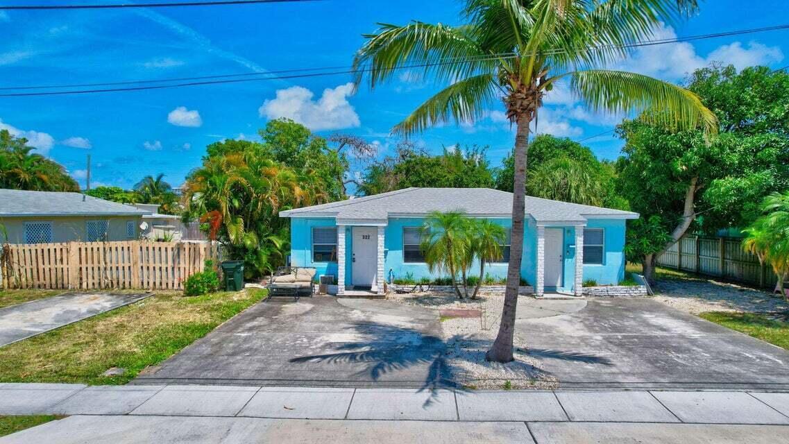 327 SE 3rd Avenue