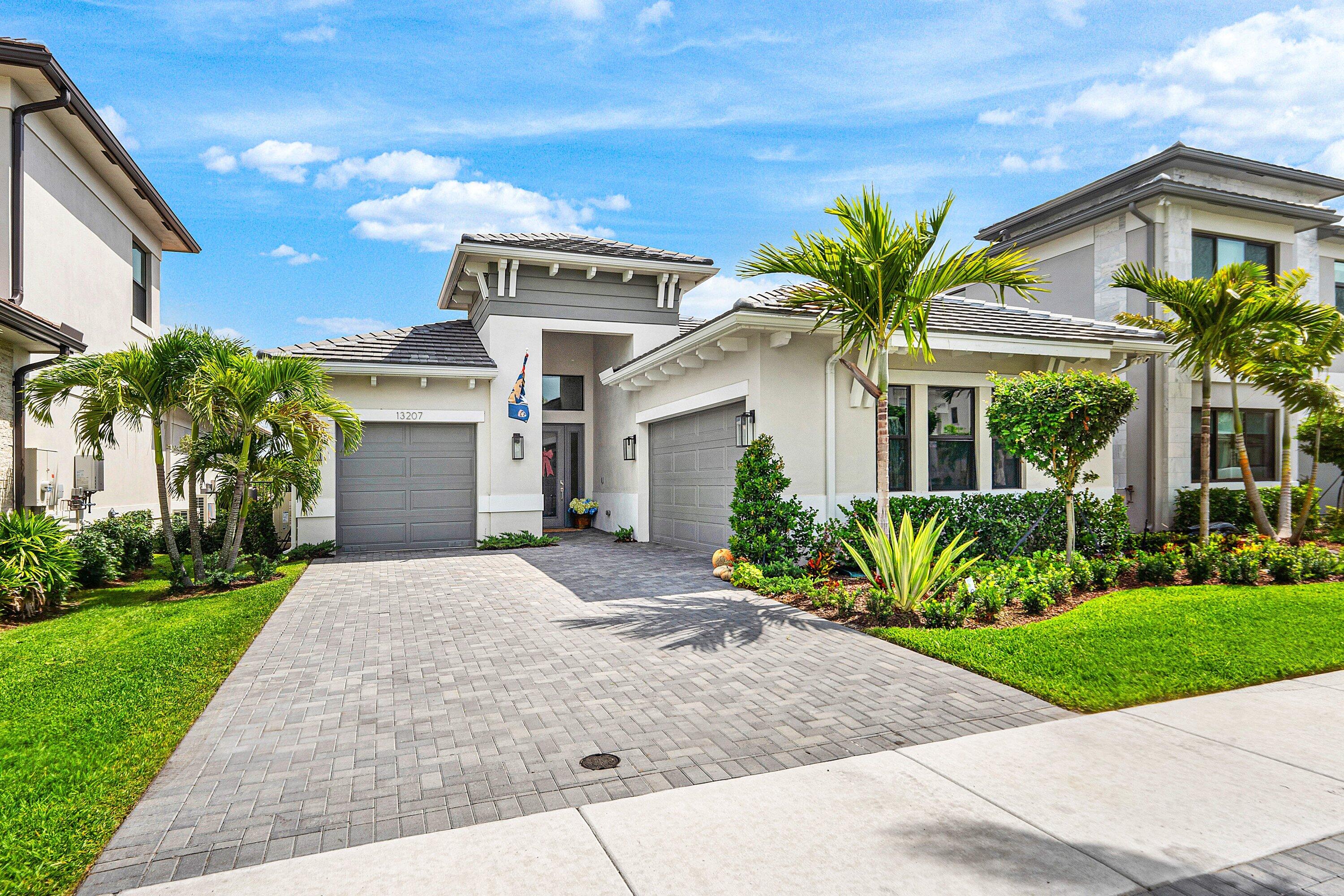13207 Feathering Way