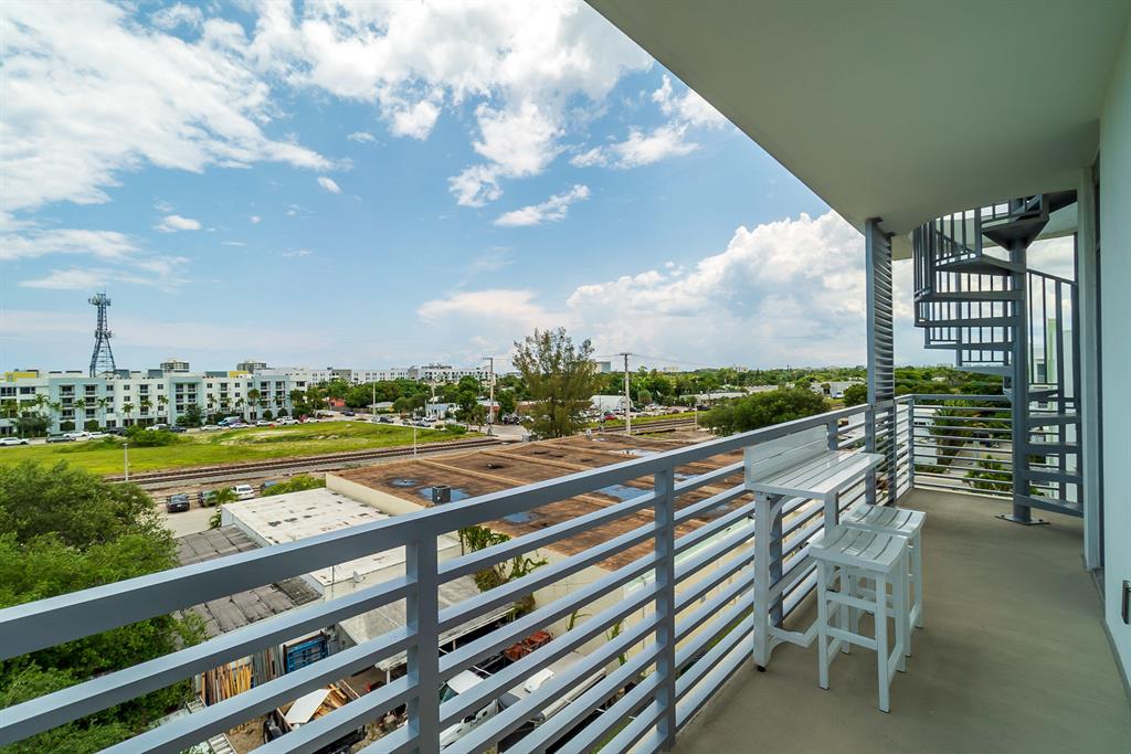 111 SE 1st Avenue Unit: 510