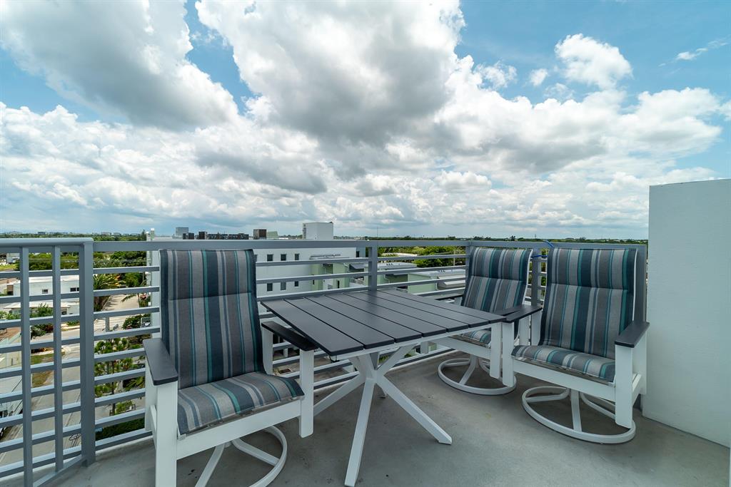 111 SE 1st Avenue Unit: 510