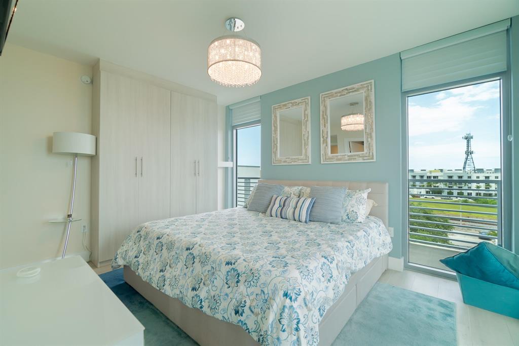 111 SE 1st Avenue Unit: 510