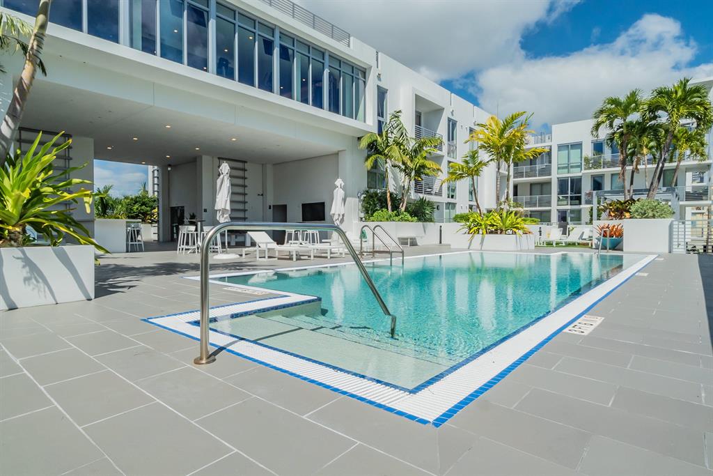 111 SE 1st Avenue Unit: 510