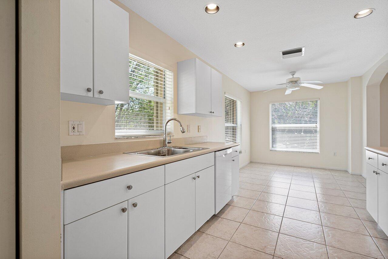 12485 Crystal Pointe Drive Unit: 201