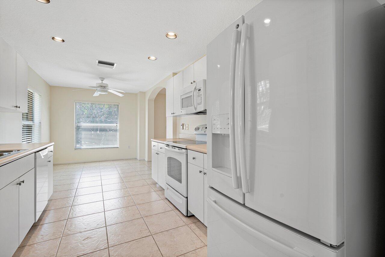 12485 Crystal Pointe Drive Unit: 201
