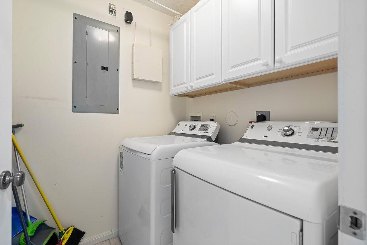 12485 Crystal Pointe Drive Unit: 201