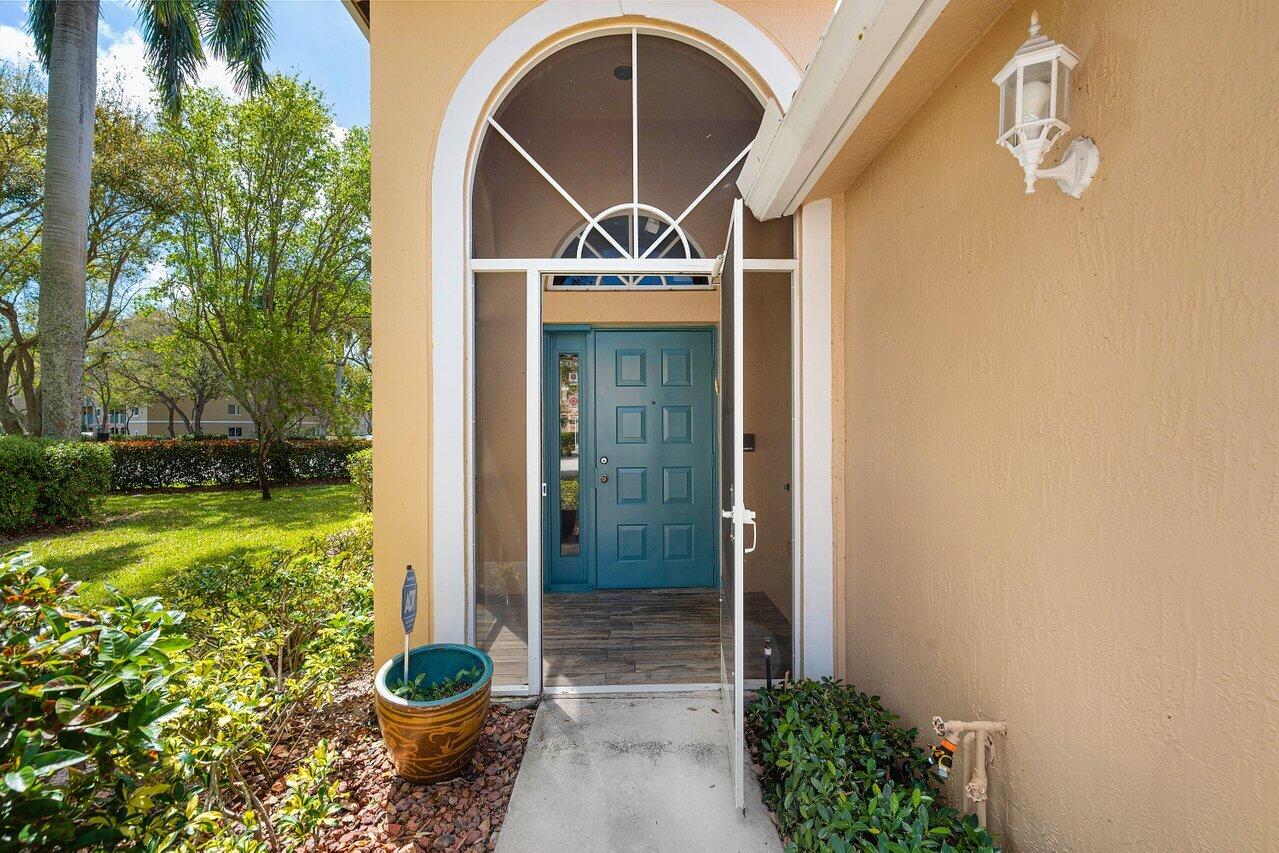 12485 Crystal Pointe Drive Unit: 201