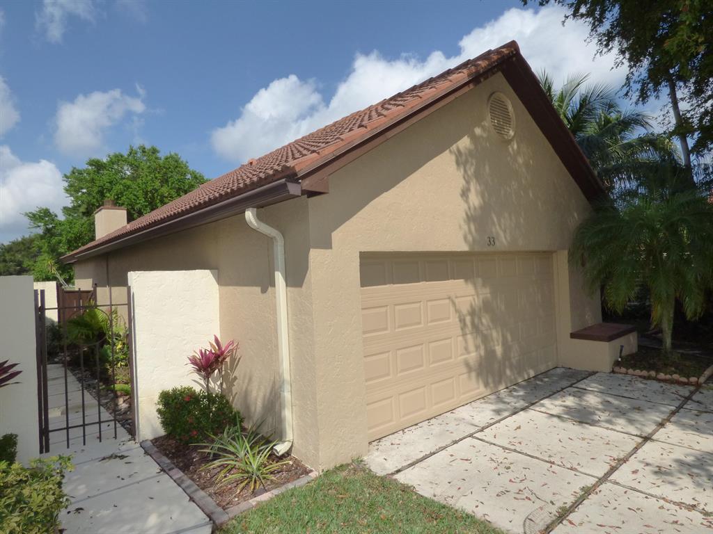 33 Ironwood Way N