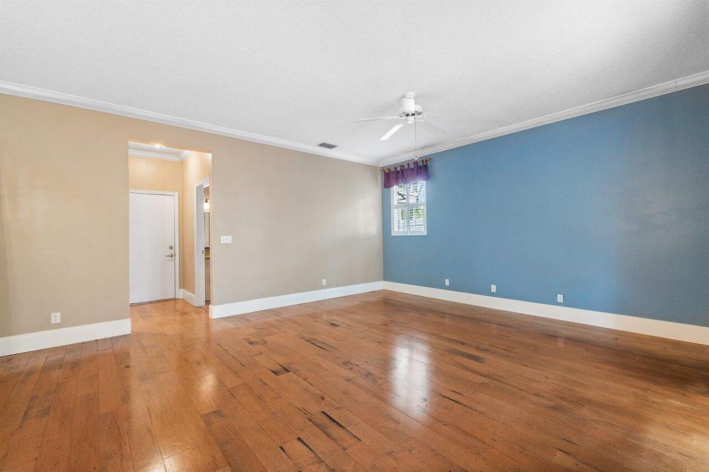 7432 Prescott Lane