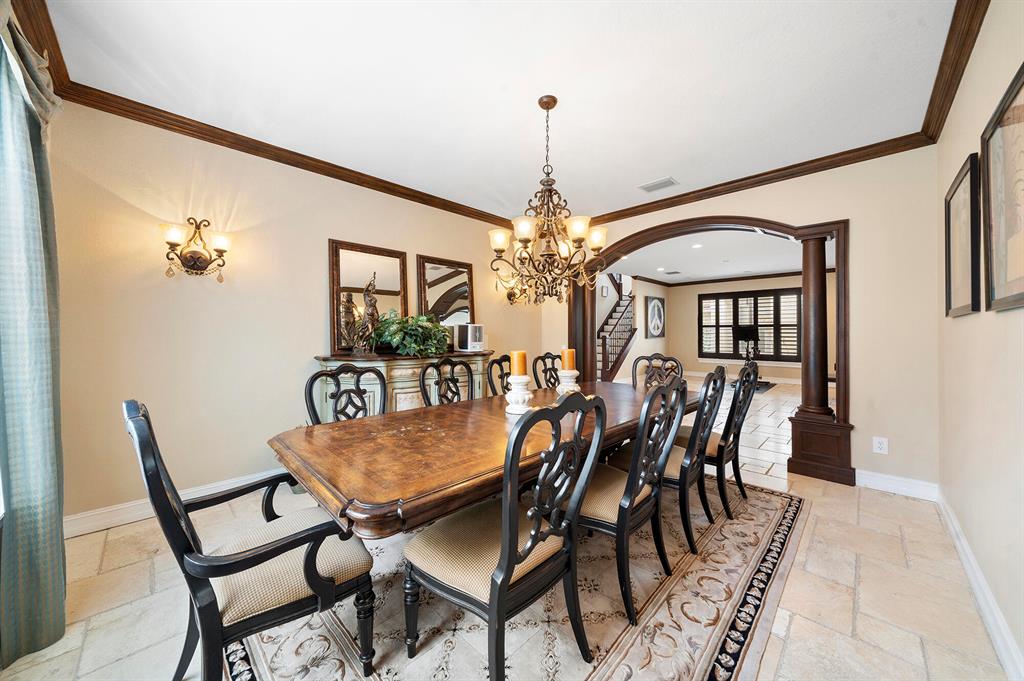 8872 Maple Hill Court