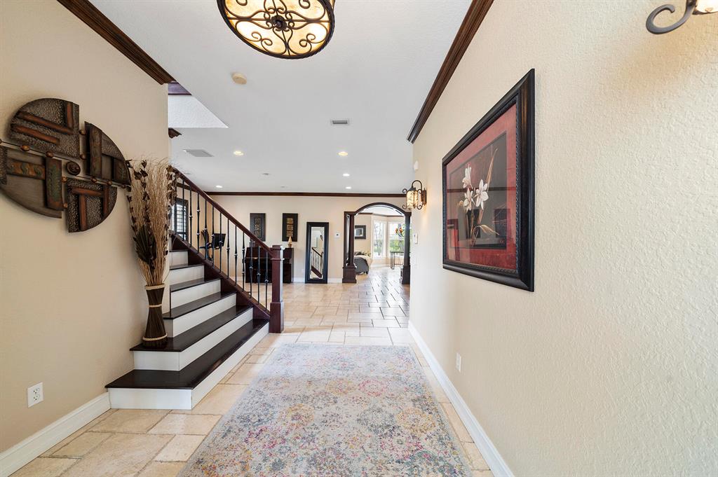 8872 Maple Hill Court