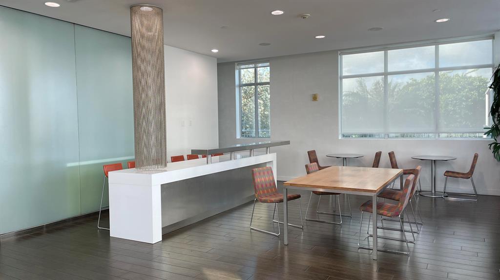 300 S Australian Avenue Unit: 613