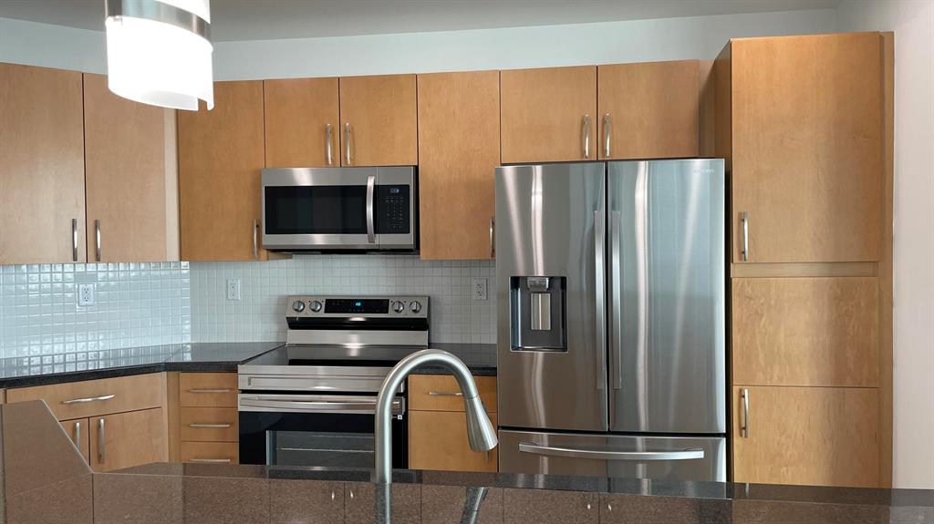 300 S Australian Avenue Unit: 613