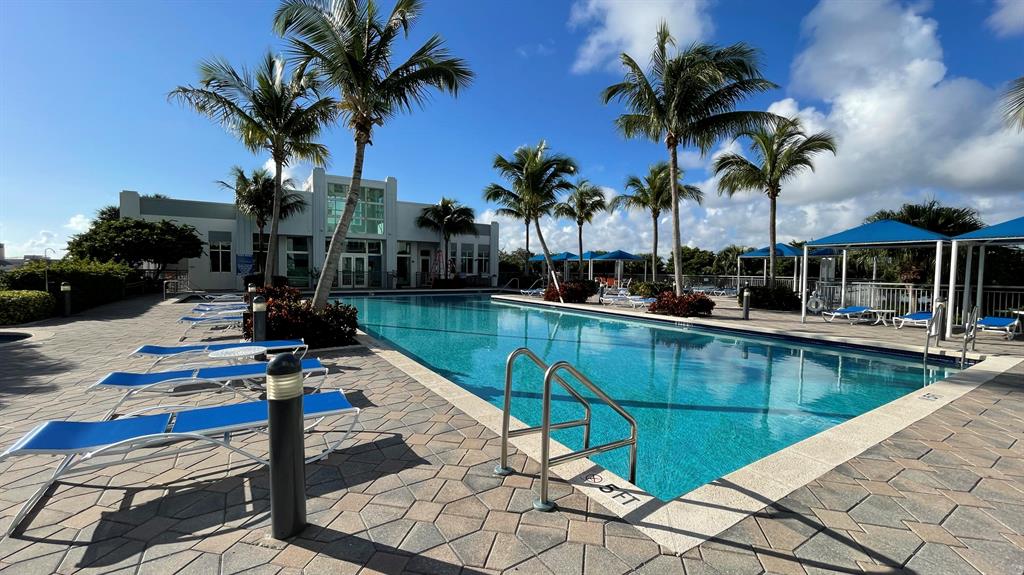300 S Australian Avenue Unit: 613