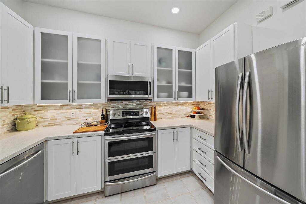 307 Sweet Bay Circle