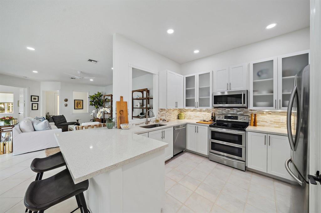 307 Sweet Bay Circle