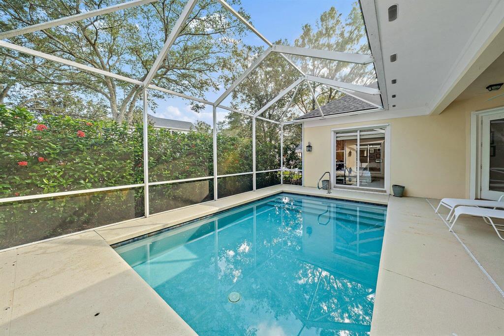 307 Sweet Bay Circle