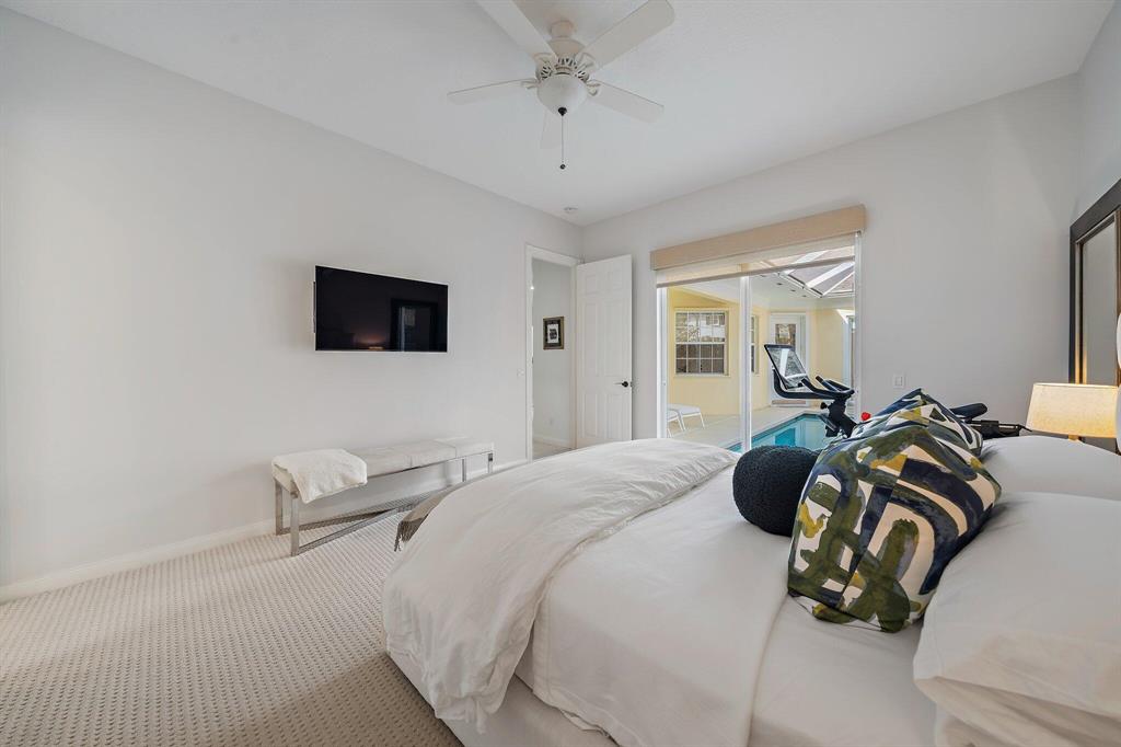 307 Sweet Bay Circle