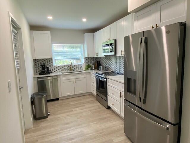 231 SE 3rd Avenue