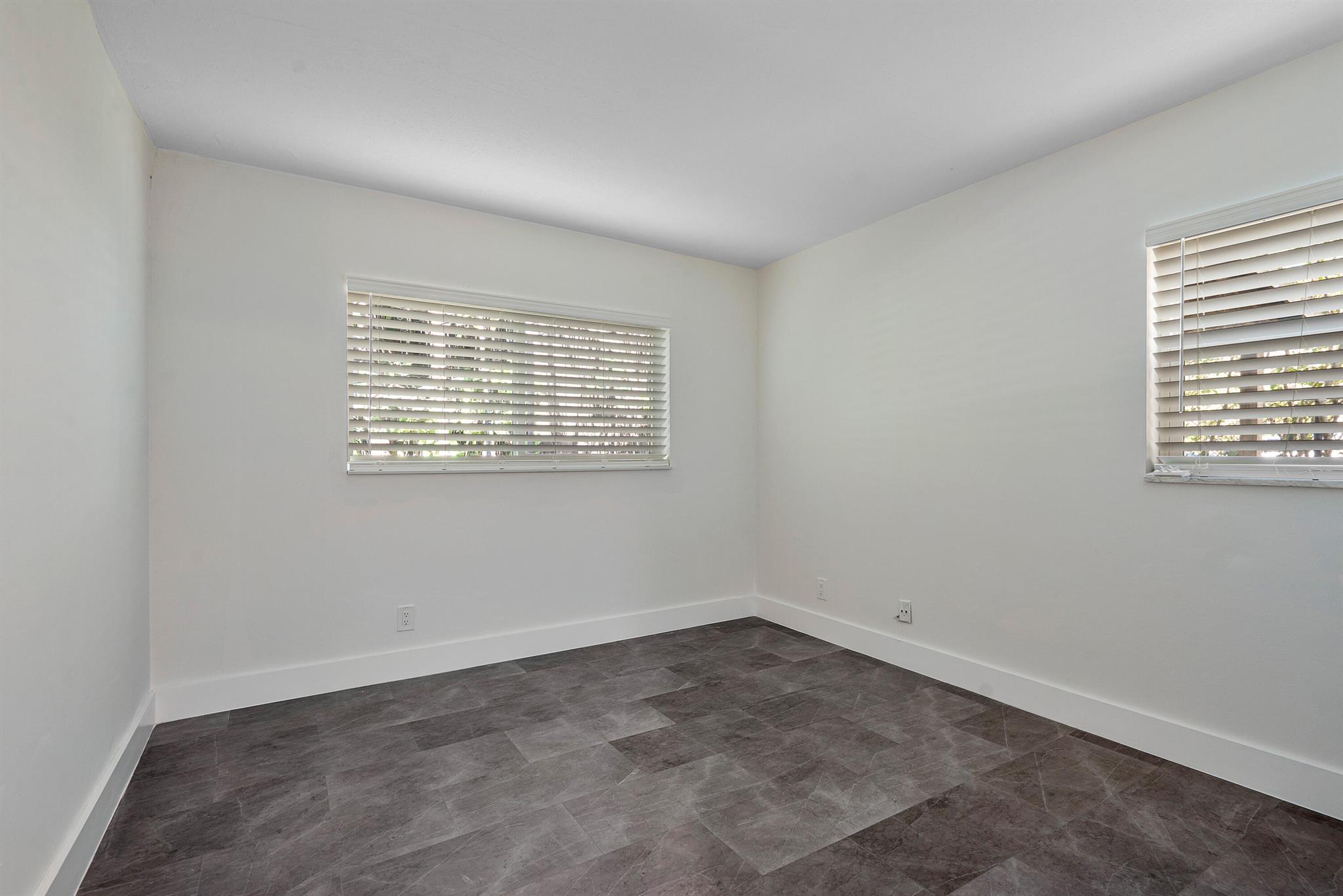 1850 Palm Trail Unit: 104