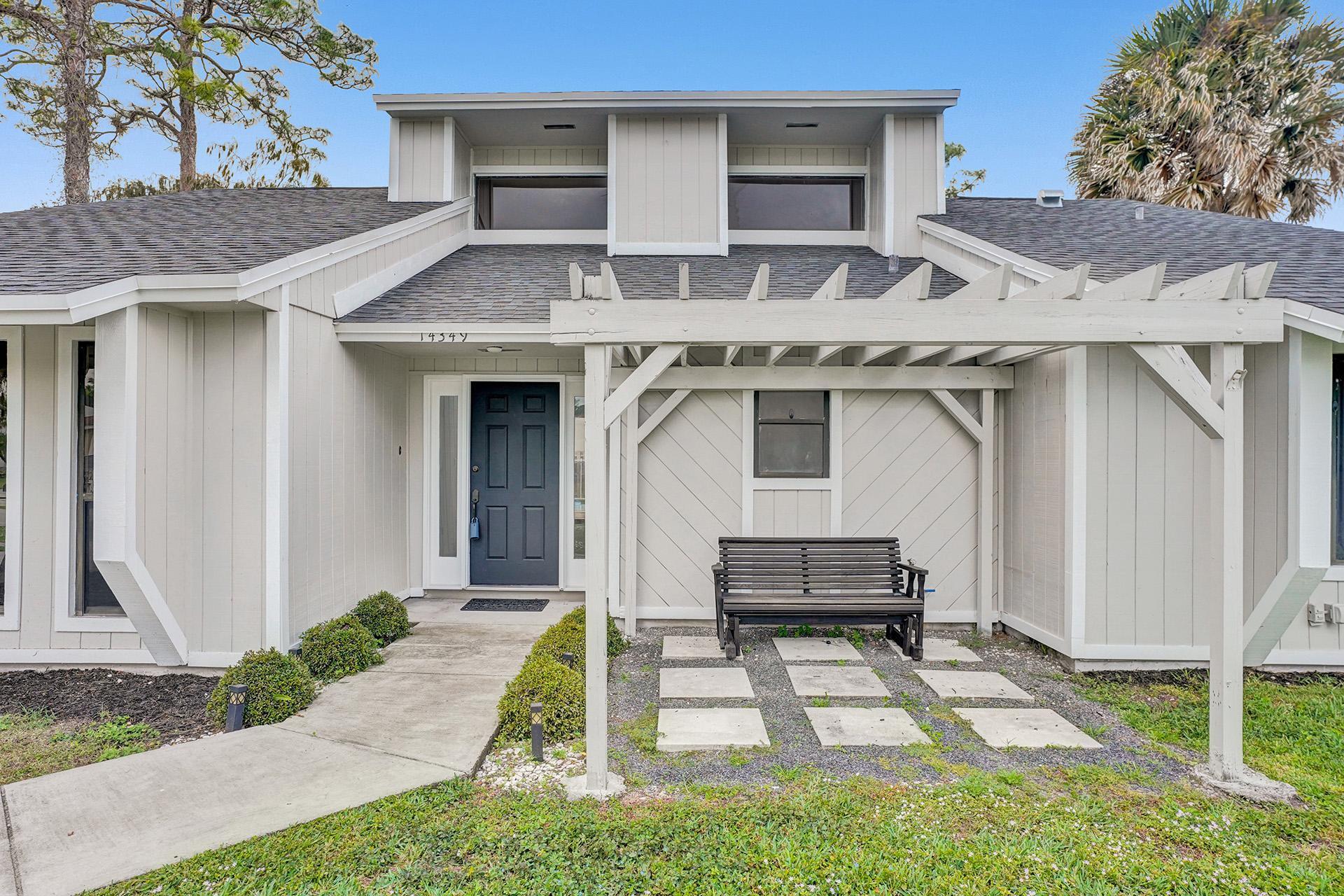 14349 Horseshoe Trace