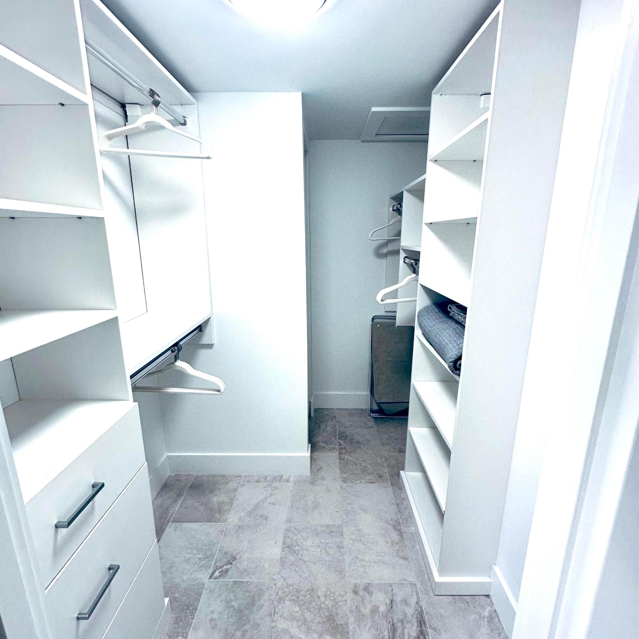 2800 N Ocean Drive B-11b