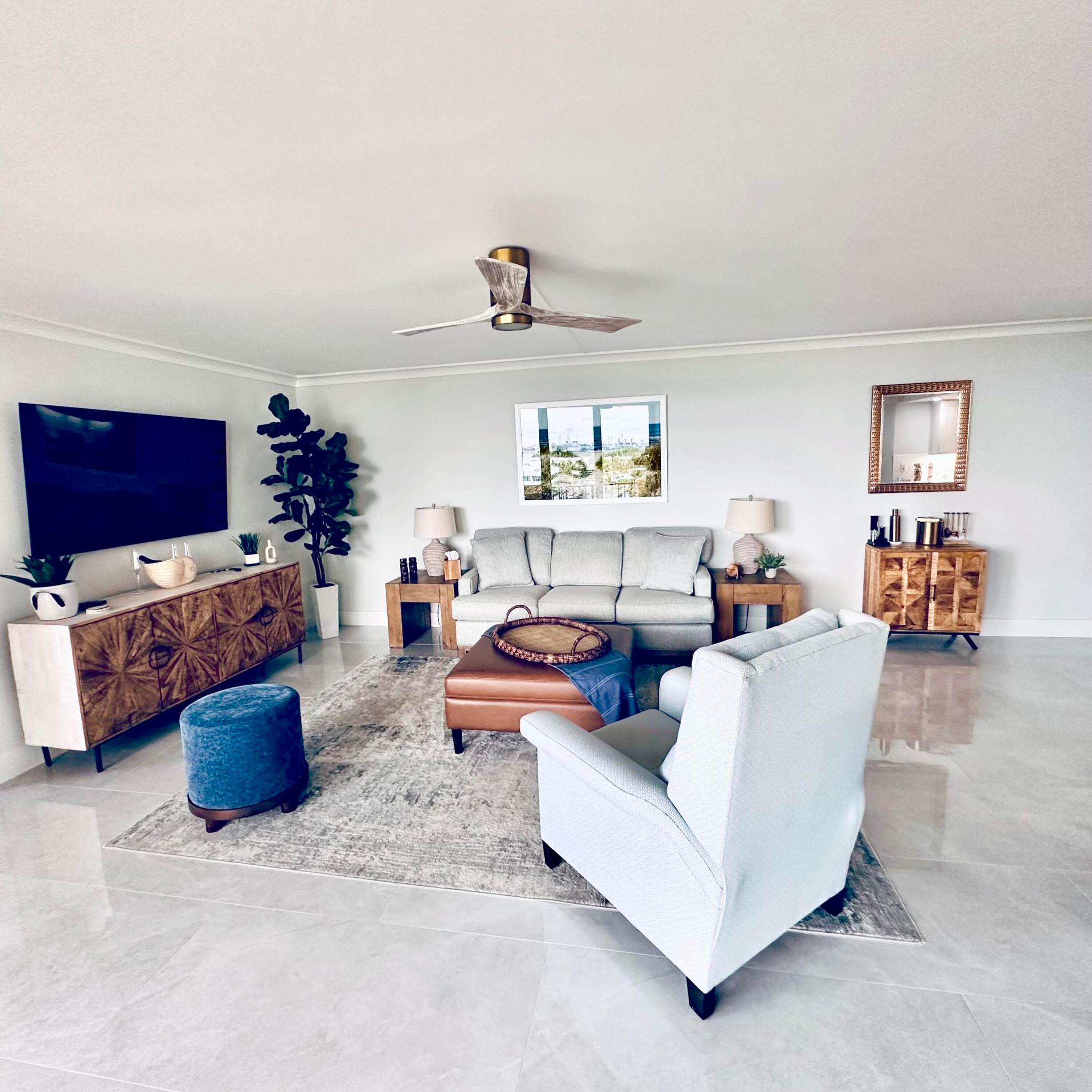 2800 N Ocean Drive B-11b