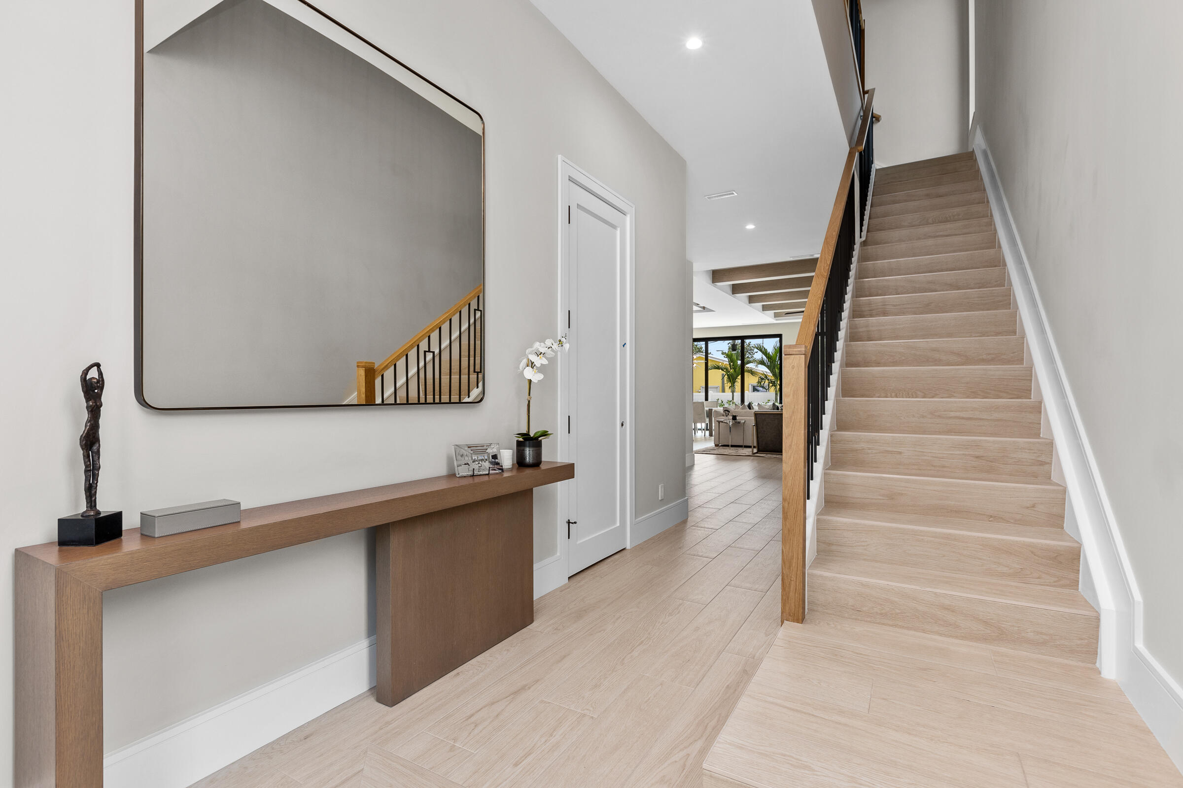 318 SE 5th Street
